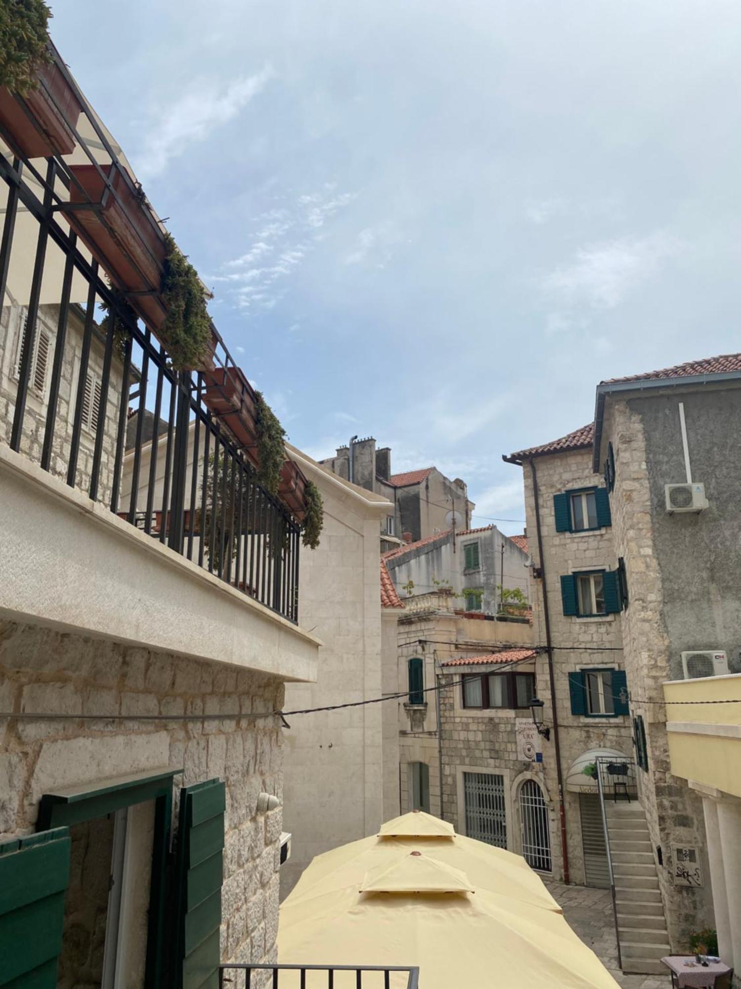 Room N&M - Diocletians Palace สปลิท ภายนอก รูปภาพ